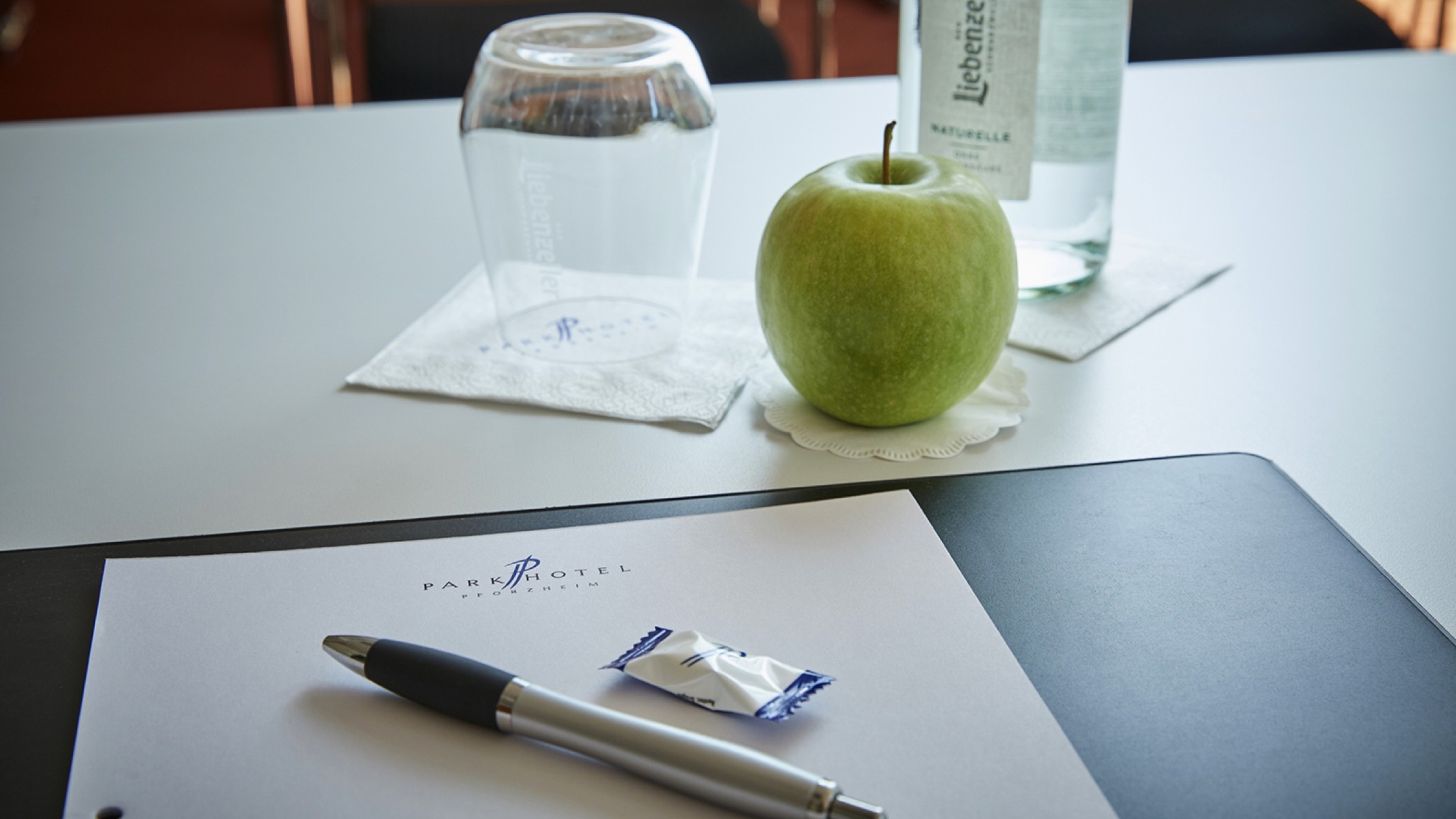 Schreibmaterial für Tagungen